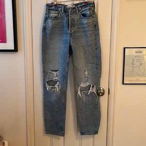 Aritzia (Denim Forum) High Rise Loose Jeans